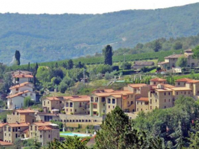 Terrazza Alta--Tuscan condo with large terrace and private garden. Gaiole In Chianti